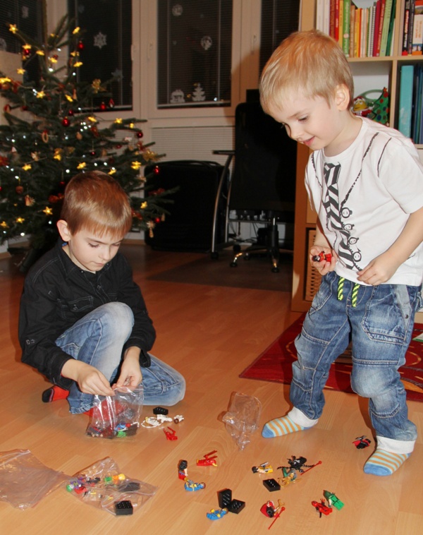 Spousta lego superhrdinů. To byla největší pecka od Ježíška.